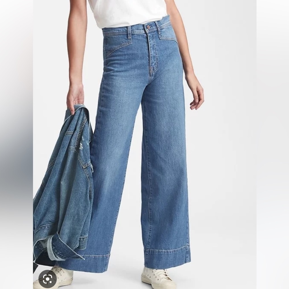 Gap jeans - sky high rise, wide leg - in soft grey